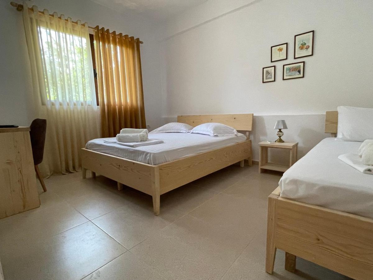Xho'S Forest Guest House Berat Exterior photo